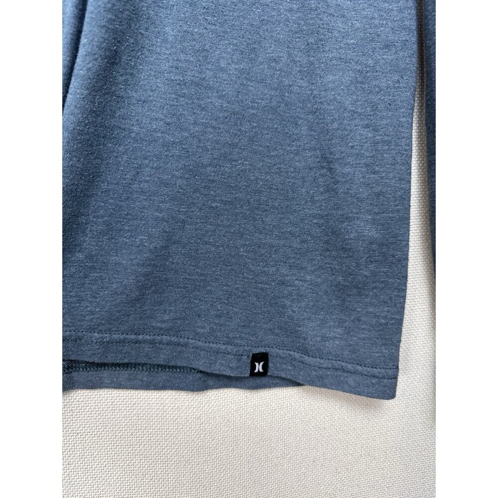 Hurley Long Sleeve T-Shirt Blue Logo Graphic Sz M Fishing Water Sports Casual - Picture 9 of 11